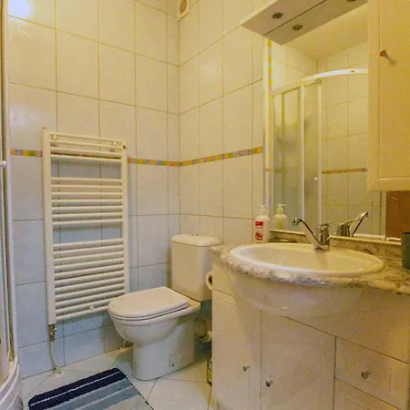 A&a * Белашница